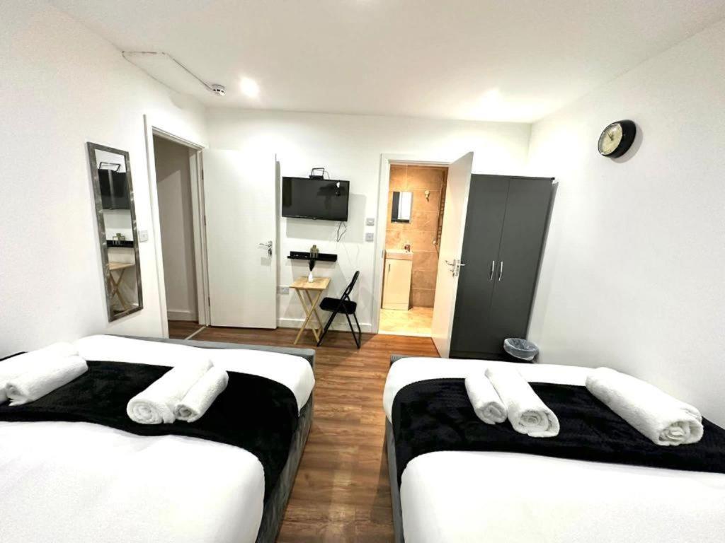 Hounslow Suites - Tw3 ภายนอก รูปภาพ